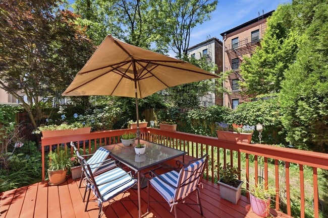 Photo - 245 3rd St Unit 1