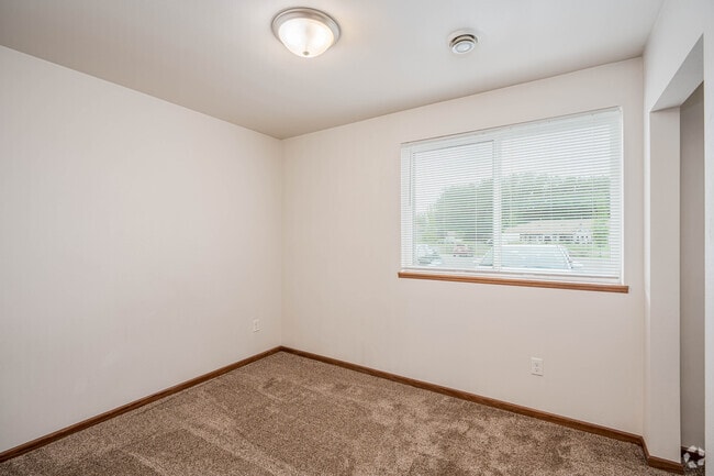 2BR,1BA - 840SF - Second Bedroom