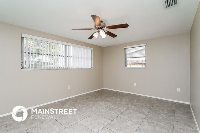 Photo - 11612 Crystal Lake Dr