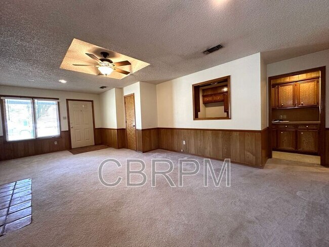 Photo - 9716 Orlando Ave Unidad A