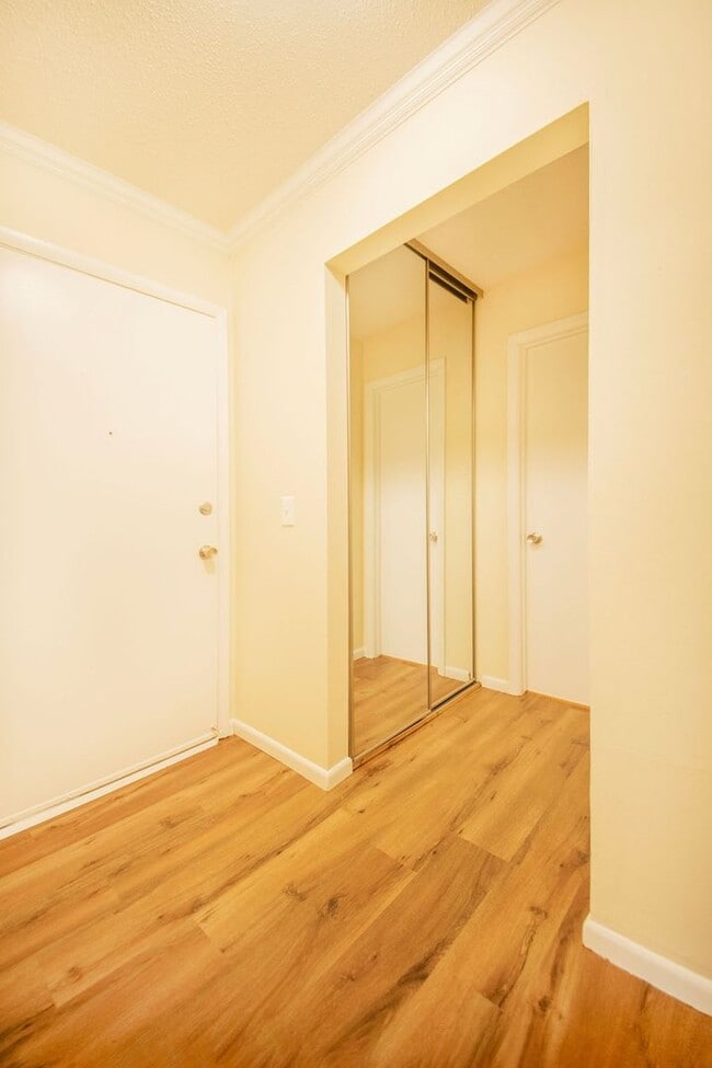 Photo - Bay Pointe Apartments