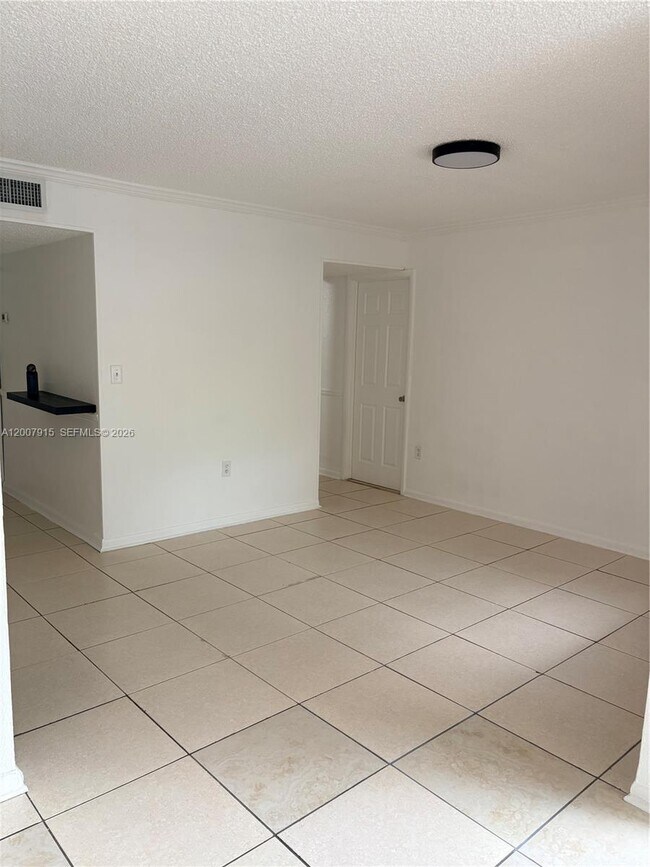 Photo - 17600 NW 68th Ave Unit B2004