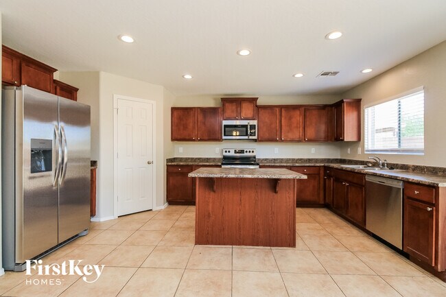 Photo - 28183 N Superior Rd