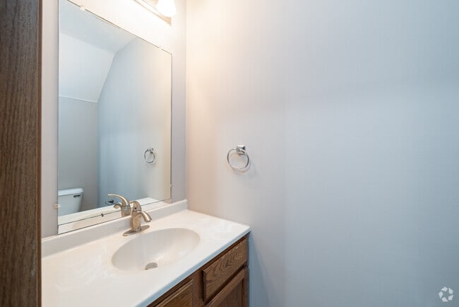 2BR, 1.5BA - 1,200SF - Half Bathroom