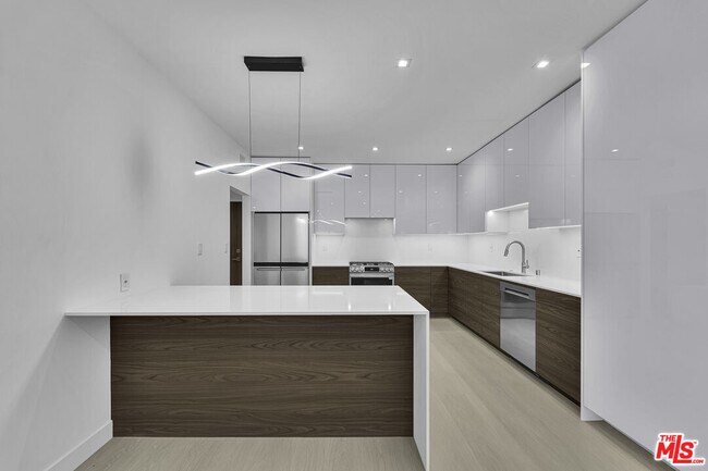 10630 Wilkins Ave Unit 204