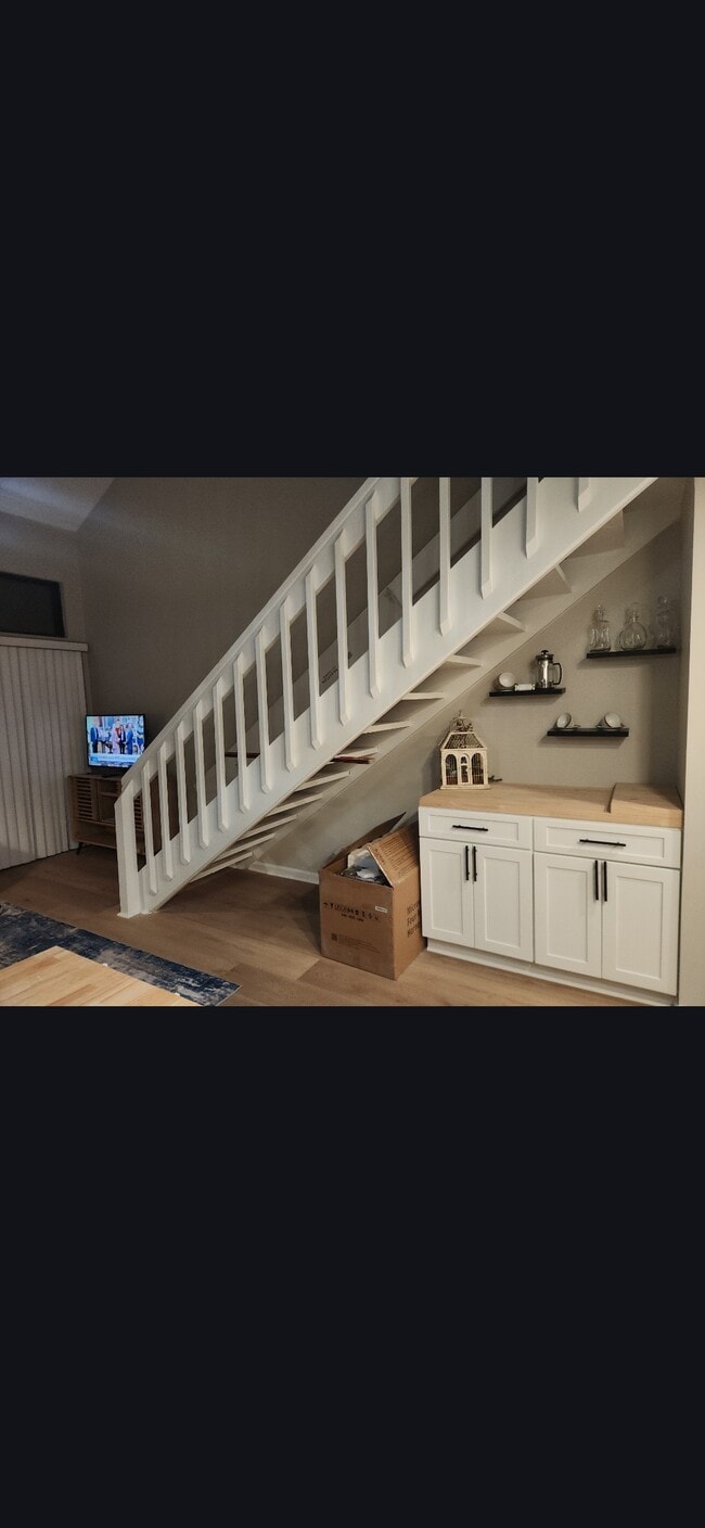 Building Photo - 1100 Possum Trot Rd Unit G 336