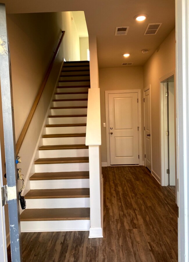 Photo - 4513 Millennium Ave