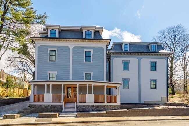 Photo - 106 Forest Hills St