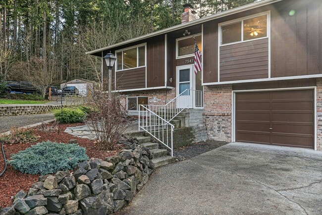 Photo - 7547 13th Ave SE