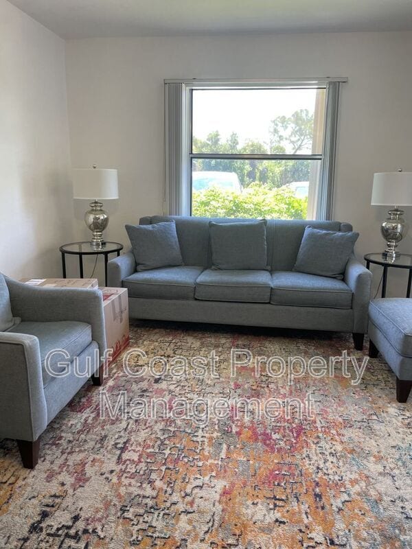 Photo - 25068 Harbor View Rd