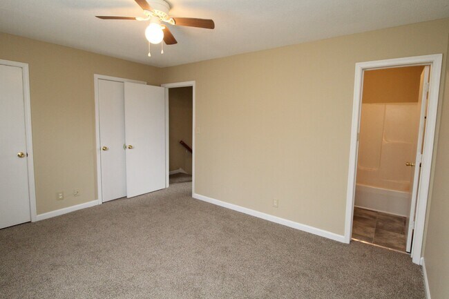 Photo - 2447 Caroline Dr Unit D