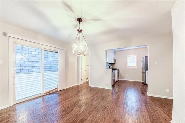 Photo - 1916 Wharton St