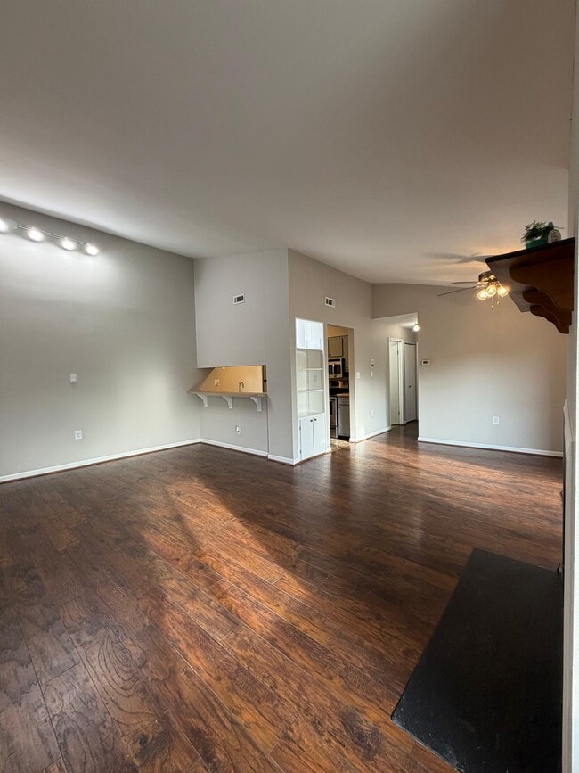 Photo - 1111 Castle Harbour Way Unit 3B