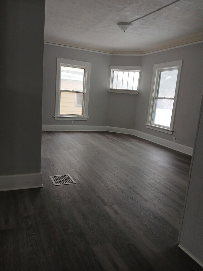 Photo - 2204 Fremont St