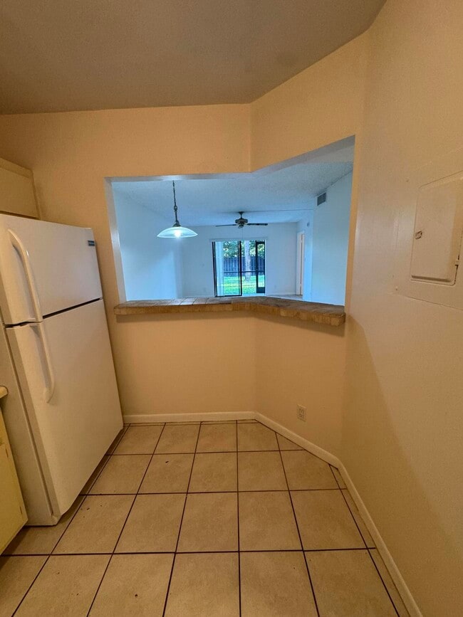 Photo - 21890 Lake Forest Cir Unit 102
