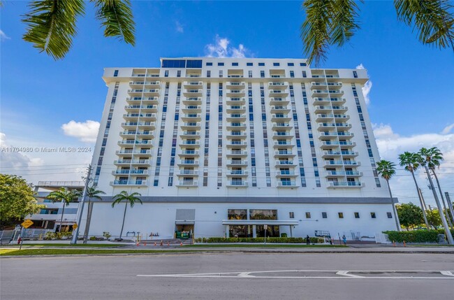 Photo - 13499 Biscayne Blvd Condominio Unidad 1609