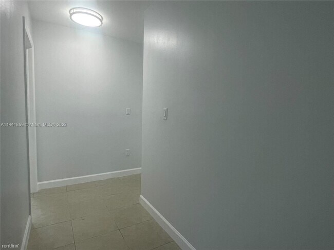 Photo - 3 br, 2 bath House - 2260 NW 61st St