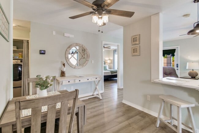 Photo - 5499 Medina Rd