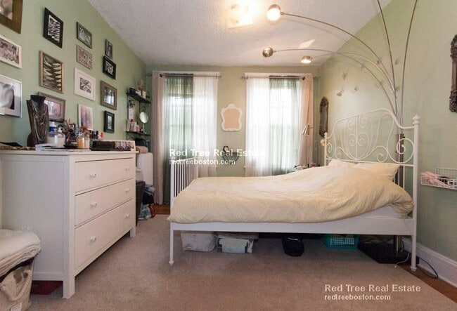 Photo - 72 Strathmore Rd Unit 11B