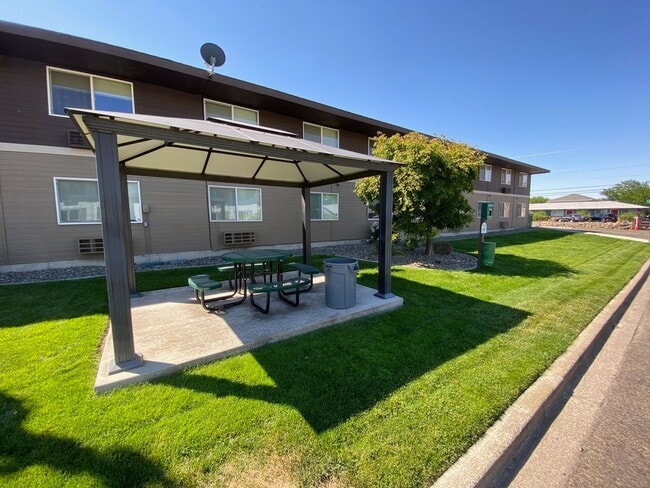 Building Photo - The Search Is Over — We Saved You a Spot! Free WiFi, Great Location, & Zero Regrets! Unit 13
