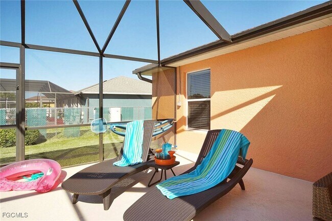 Photo - 1916 NW 13th Pl