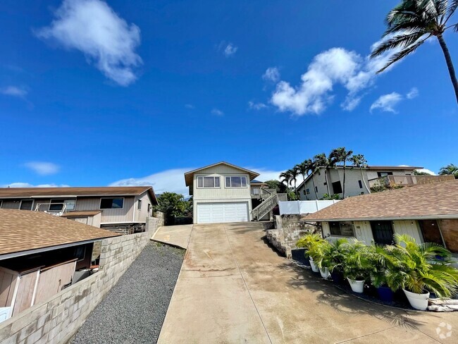 Building Photo - South Kihei 2 Bedroom / 1 Bathroom Unfurni... Rental