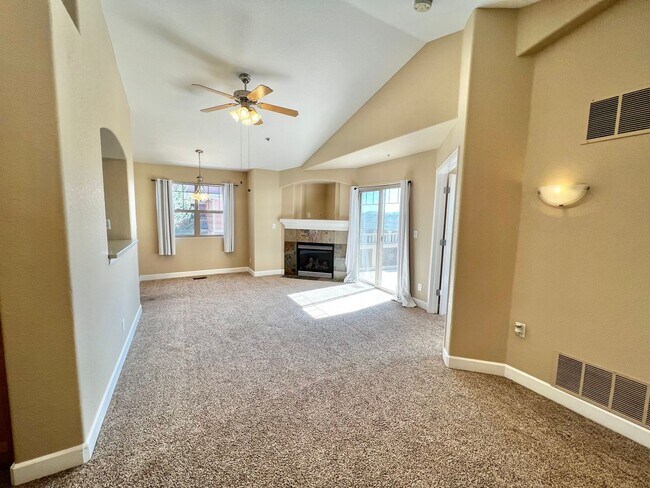 4101 Crittenton Ln Unit U111