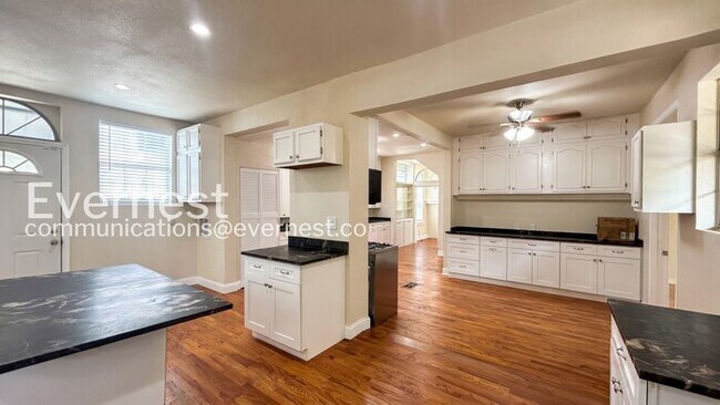 Photo - 128 E Summit Ave