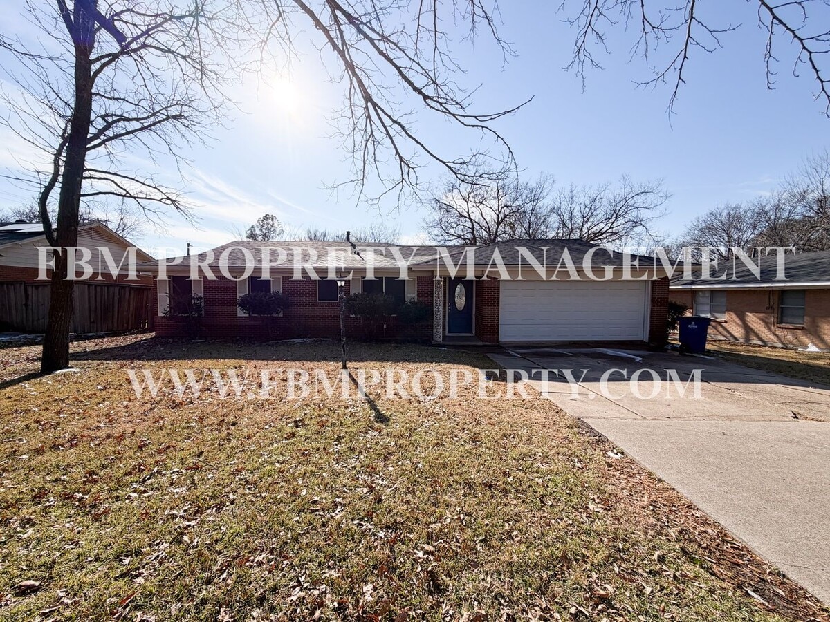 Photo - 1403 Nichols St