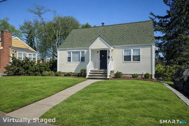 46 Myron Ave