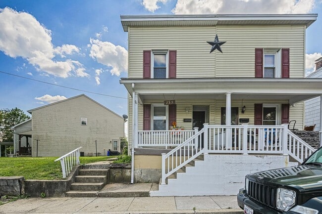 Building Photo - Hagerstown, MD Rental