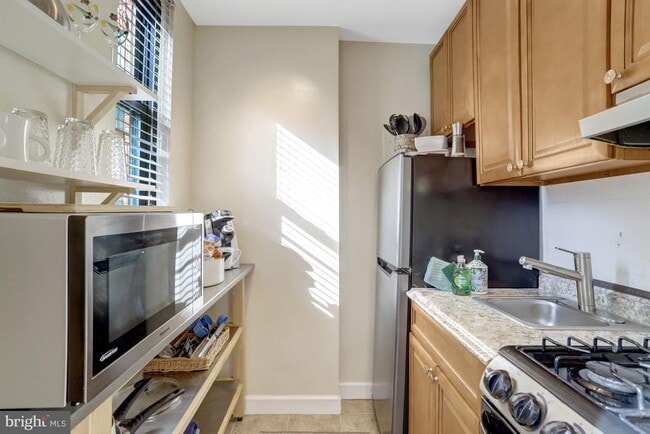 Photo - 1021 Arlington Blvd Unidad 434