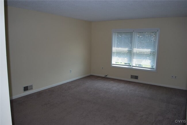 Photo - 59 Skyline Dr