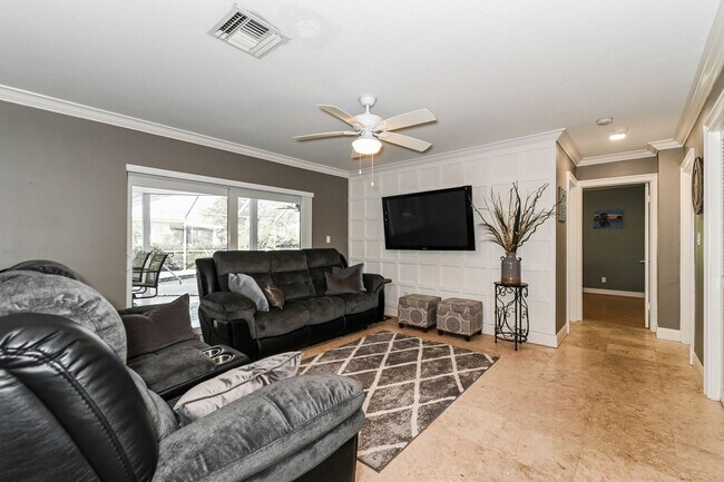 Photo - 4BR + Den Pool Pet Friendly Home in Lely Golf Estates with a Golf Course View!