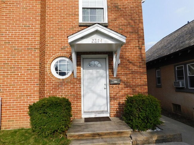 Photo - 2274 N 61st St
