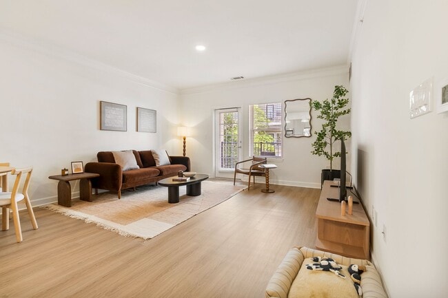 Photo - The Alexander