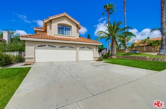 Building Photo - Fallbrook 3 Bedroom plus Rental