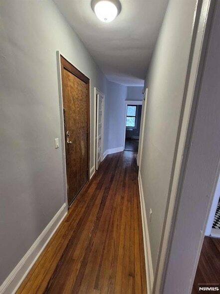 Photo - 67 W Main St