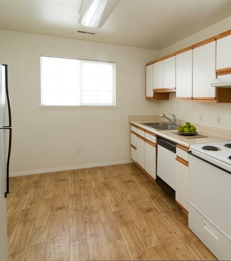 Kitchen - Cherry Lane