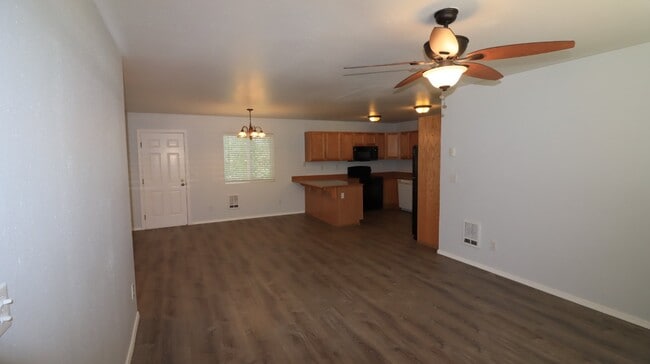 Recently updated 2/1.5 townhome next to the hospital