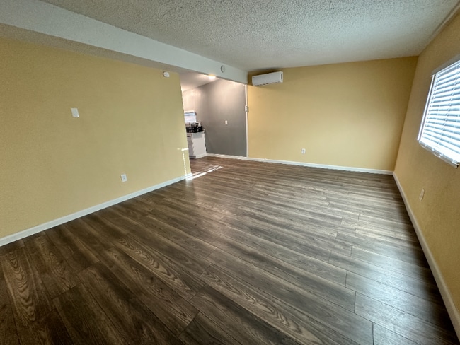 Photo - 72664 Sunnyslope Dr