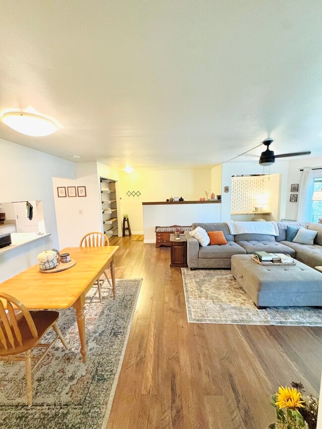 Photo - 11495 Armada Dr Unit 15