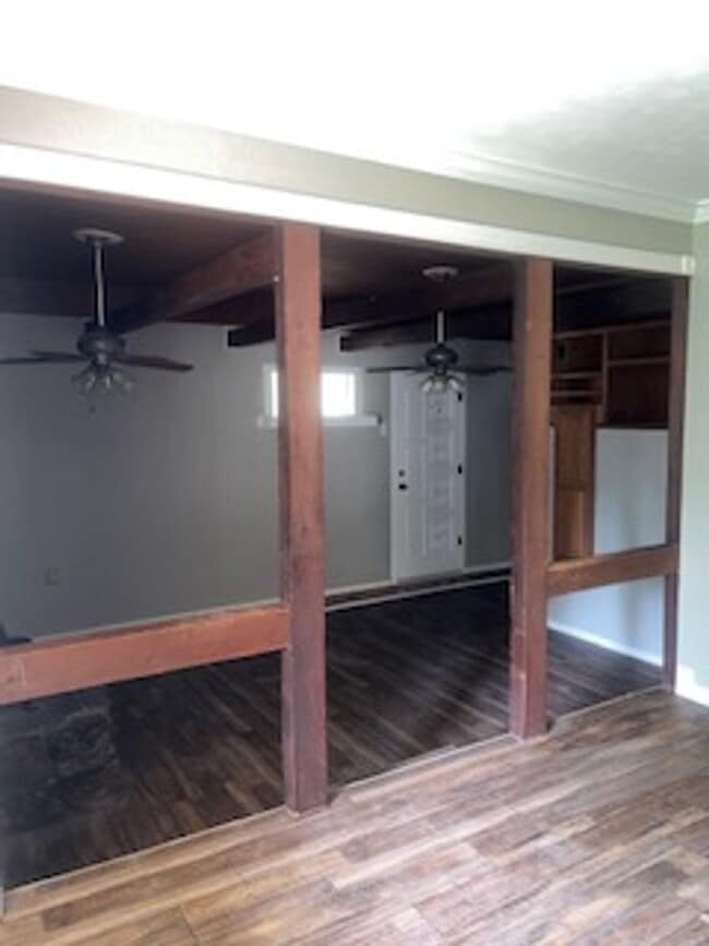 Photo - Two Bedroom/One bath home/Extra room off the carport for bedroom