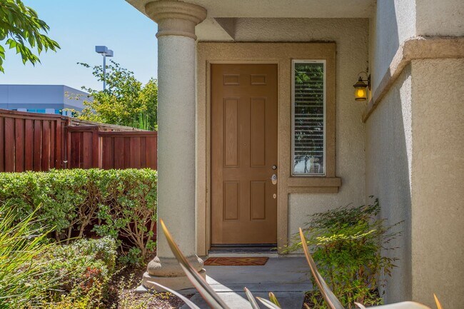 Photo - Beautiful 3 Bed/2.5 Bath 2- Story Home