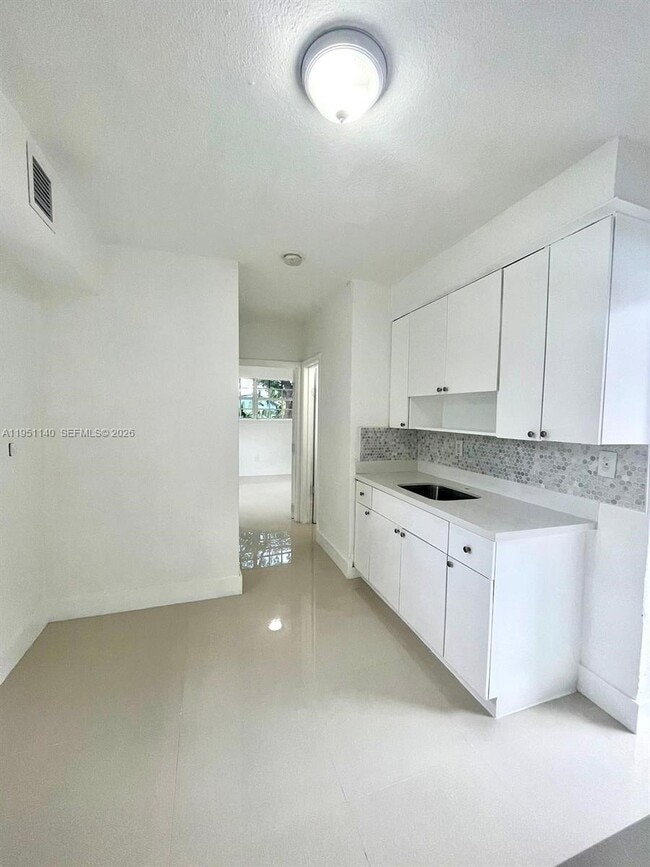 Photo - 8119 NW 5th Ct Unidad 8119