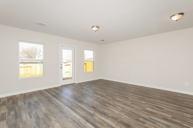 Photo - 14187 Green Wing Cir