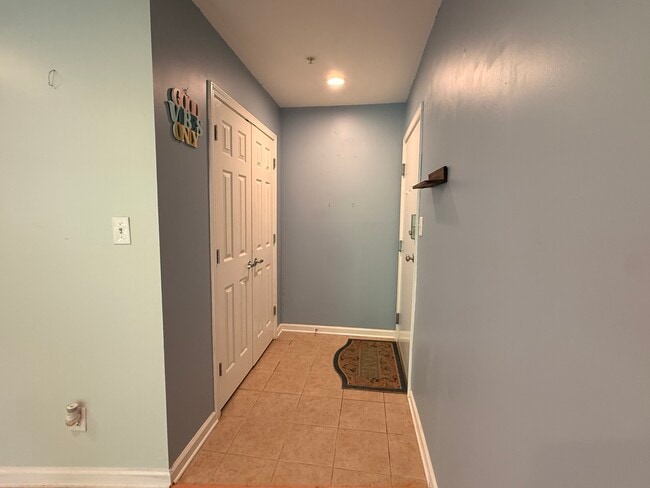 Photo - 1117 Primrose Ct Unit 301