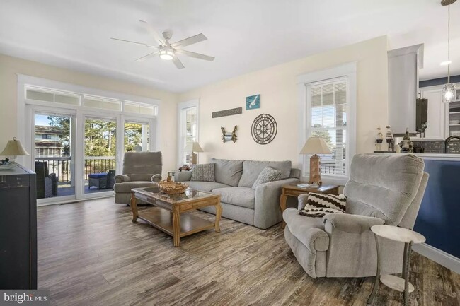 Photo - 5403 Pearl Dr