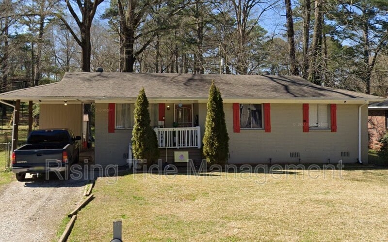 Photo - 9812 Maple Ln