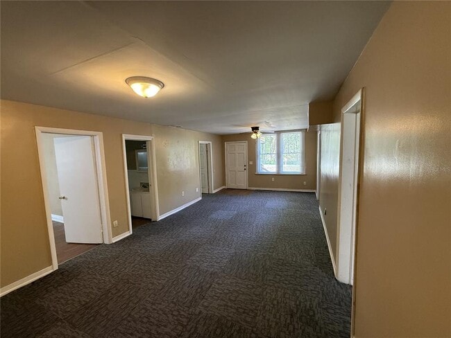 Photo - 314 W Crescent Dr